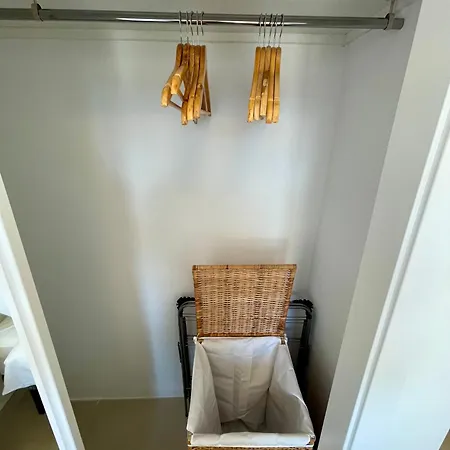 3new 2 Bed 2 Bath With Community Pool And Local