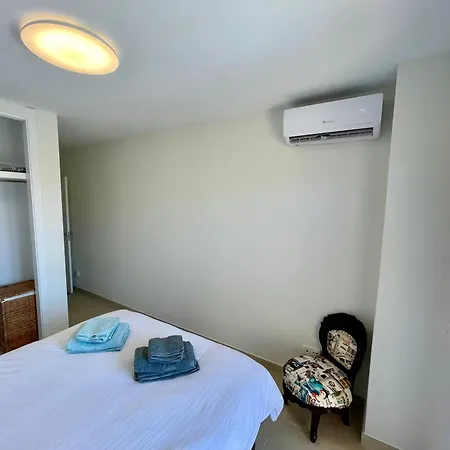 3new 2 Bed 2 Bath With Community Pool And Local Apartment *